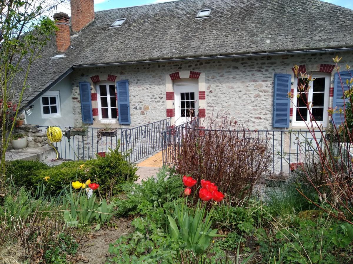 לינה וארוחת בוקר Largnac Le Relais Des Capucines מראה חיצוני תמונה