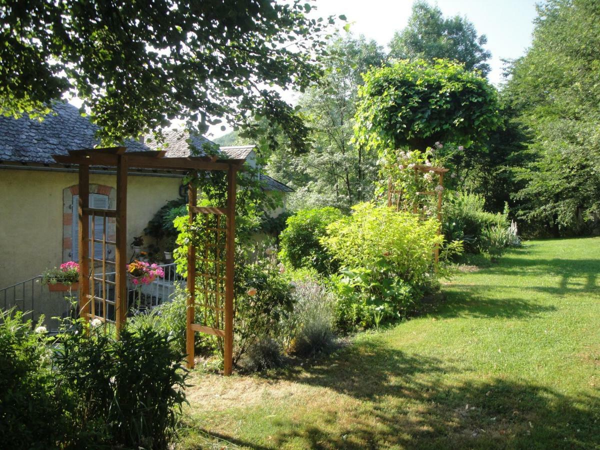 לינה וארוחת בוקר Largnac Le Relais Des Capucines מראה חיצוני תמונה