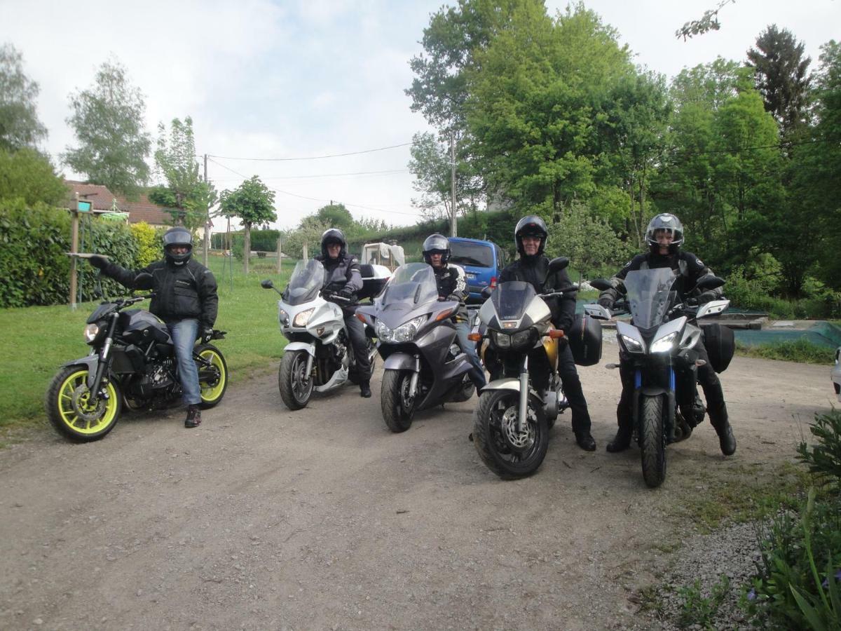 לינה וארוחת בוקר Largnac Le Relais Des Capucines מראה חיצוני תמונה